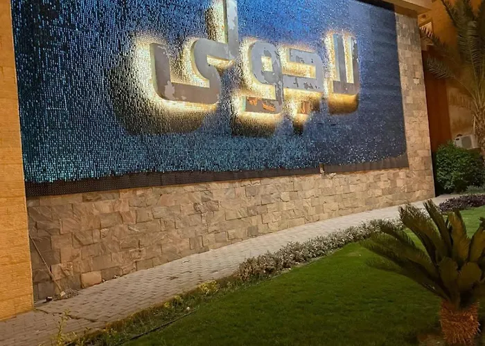 صف تان على البحر بالعين السخنه لاجولي مارينا السخنه *